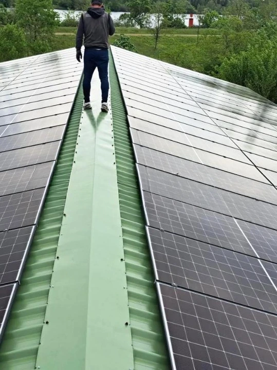 Image Installation photovoltaïque réalisée avec un kit Solar Fixation